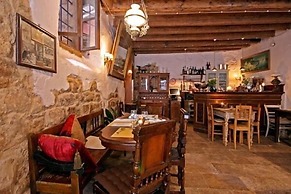 Casa Garzotto Integrated Hotel