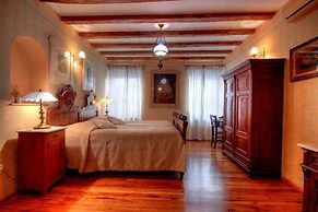 Casa Garzotto Integrated Hotel