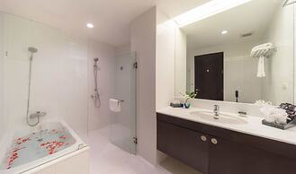 FuramaXclusive Asoke Hotel