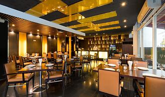 FuramaXclusive Asoke Hotel