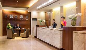 FuramaXclusive Asoke Hotel