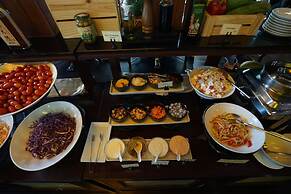 FuramaXclusive Asoke Hotel