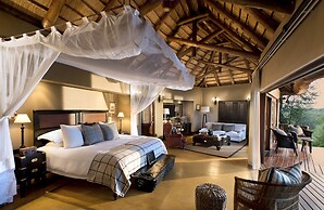 Lion Sands Tinga Lodge