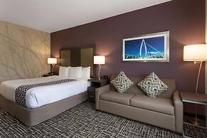 La Quinta Inn & Suites by Wyndham Wichita Airport