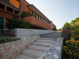 Victor Country Hotel