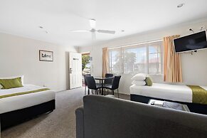 BK's Pioneer Motel