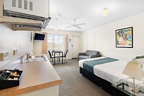 BK's Pioneer Motel