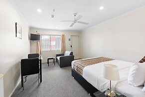 BK's Pioneer Motel