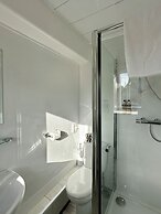 Guisachan Guest House