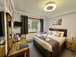 Guisachan Guest House