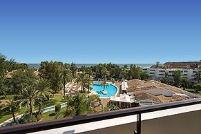 Iberostar Waves Ciudad Blanca