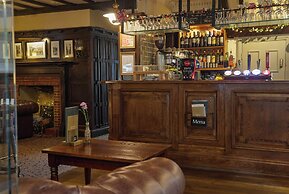 Chequers Inn by Greene King Inns