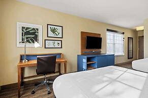 Country Inn & Suites by Radisson, Red Wing, MN