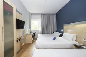 Holiday Inn Express Barcelona City 22@ by IHG