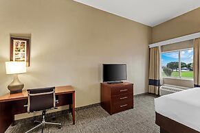 Comfort Inn & Suites Tuscumbia - Muscle Shoals
