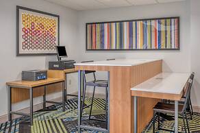 Holiday Inn Express & Suites - Thornburg, S. Fredericksburg by IHG