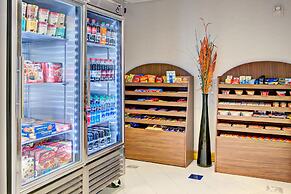 Holiday Inn Express & Suites Austin NE - Hutto by IHG