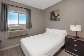 Coast Innisfail Hotel