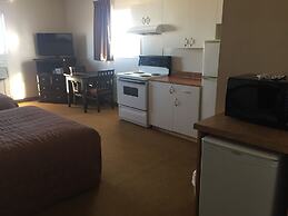 Travel Inn & Suites Innisfail