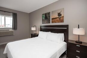 Coast Innisfail Hotel