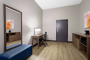 La Quinta Inn & Suites by Wyndham Augusta/Fort Eisenhower