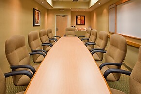 Holiday Inn Express Saltillo Zona Aeropuerto by IHG