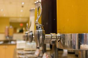 Holiday Inn Express Saltillo Zona Aeropuerto by IHG