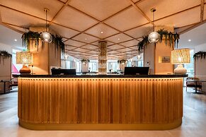 Best Western Plus l’Oree Paris Sud
