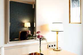 Hotel Dieksee - Collection by Ligula