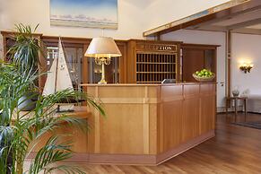 Hotel Dieksee - Collection by Ligula