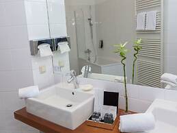 Hotel Dieksee - Collection by Ligula