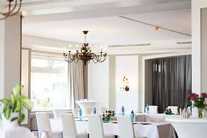 Hotel Dieksee - Collection by Ligula