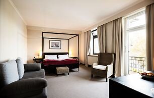 Hotel Dieksee - Collection by Ligula