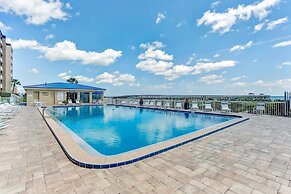 Amelia By The Sea 3 Bedroom Condo by RedAwning