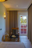 Hotel Club-E