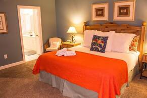 8554 Turnberry 3 Bedroom Condo by RedAwning