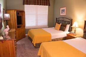 8554 Turnberry 3 Bedroom Condo by RedAwning