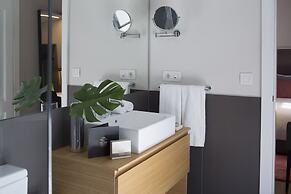 Casagrand Luxury Suites Barcelona