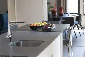 Casagrand Luxury Suites Barcelona