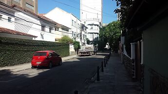 Farfalla Guest House