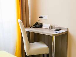 Raziotel Yamska Kyiv