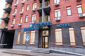 Raziotel Yamska Kyiv