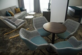 Best Western Plus Premium Inn