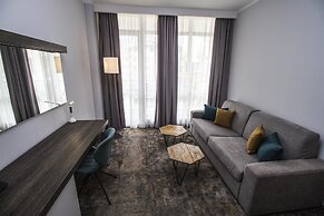 Best Western Plus Premium Inn