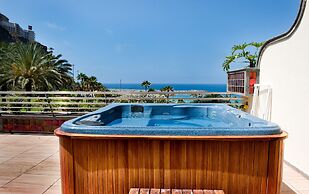 Holiday Club Playa Amadores