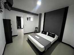 Hotel Laureles de Aburra Medellin