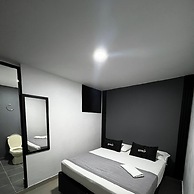 Hotel Laureles de Aburra Medellin