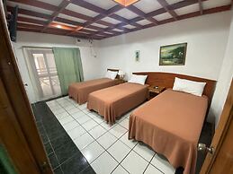 La Peregrina Bed & Breakfast