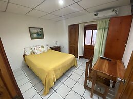 La Peregrina Bed & Breakfast
