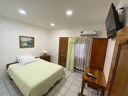 La Peregrina Bed & Breakfast